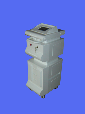 High Powered 0.75J 808 nm Diode Laser Hair Removal Machines For Hair Around Lip