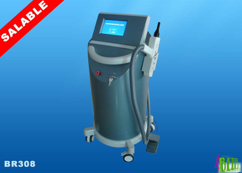 Nd Yag Laser Tattoo Removal Machine Eliminating Skin Age Pigment BR308